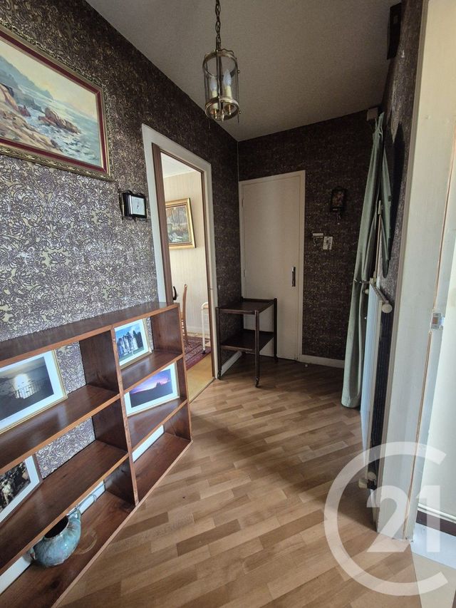 Appartement F3 à vendre - 3 pièces - 58.73 m2 - BAGNOLES DE L ORNE NORMANDIE - 61 - BASSE-NORMANDIE - Century 21 Agence Pays D'Andaines
