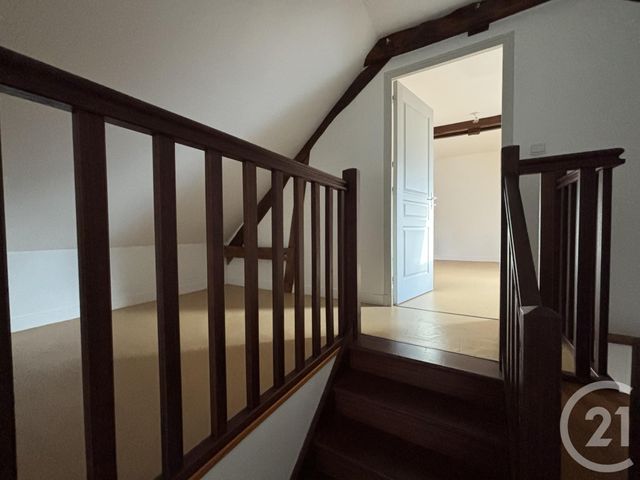 maison à louer - 4 pièces - 96.8 m2 - STE MARGUERITE DE CARROUGES - 61 - BASSE-NORMANDIE - Century 21 Agence Pays D'Andaines