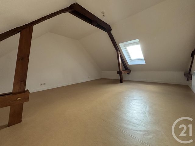 maison à louer - 4 pièces - 96.8 m2 - STE MARGUERITE DE CARROUGES - 61 - BASSE-NORMANDIE - Century 21 Agence Pays D'Andaines