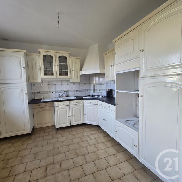 maison à louer - 3 pièces - 73.3 m2 - CEAUCE - 61 - BASSE-NORMANDIE - Century 21 Agence Pays D'Andaines