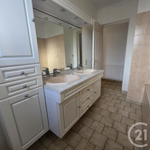 maison à louer - 3 pièces - 73.3 m2 - CEAUCE - 61 - BASSE-NORMANDIE - Century 21 Agence Pays D'Andaines