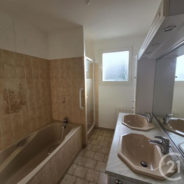 maison à louer - 3 pièces - 73.3 m2 - CEAUCE - 61 - BASSE-NORMANDIE - Century 21 Agence Pays D'Andaines