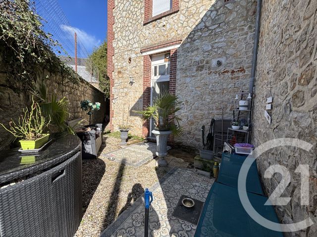 Appartement F3 à vendre - 2 pièces - 83.33 m2 - BAGNOLES DE L ORNE NORMANDIE - 61 - BASSE-NORMANDIE - Century 21 Agence Pays D'Andaines