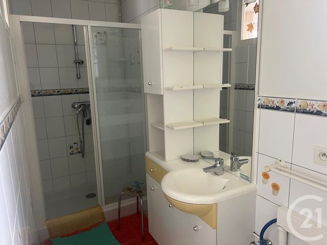 maison à louer - 2 pièces - 32.68 m2 - BAGNOLES DE L ORNE NORMANDIE - 61 - BASSE-NORMANDIE - Century 21 Agence Pays D'Andaines