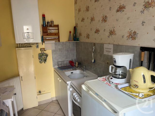 maison à louer - 2 pièces - 32.68 m2 - BAGNOLES DE L ORNE NORMANDIE - 61 - BASSE-NORMANDIE - Century 21 Agence Pays D'Andaines