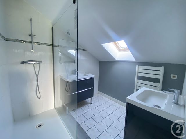 maison à louer - 3 pièces - 59.0 m2 - CEAUCE - 61 - BASSE-NORMANDIE - Century 21 Agence Pays D'Andaines