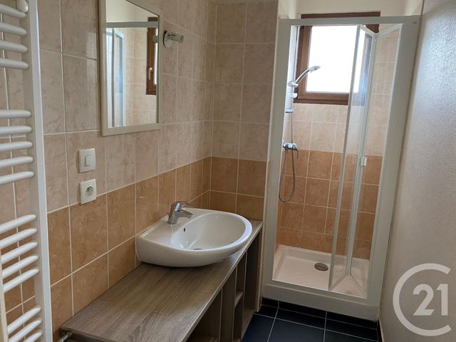 Appartement F3 à louer - 3 pièces - 53.69 m2 - DOMFRONT EN POIRAIE - 61 - BASSE-NORMANDIE - Century 21 Agence Pays D'Andaines