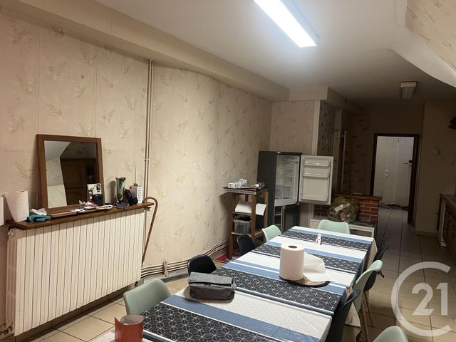 maison à louer - 5 pièces - 186.77 m2 - CARROUGES - 61 - BASSE-NORMANDIE - Century 21 Agence Pays D'Andaines