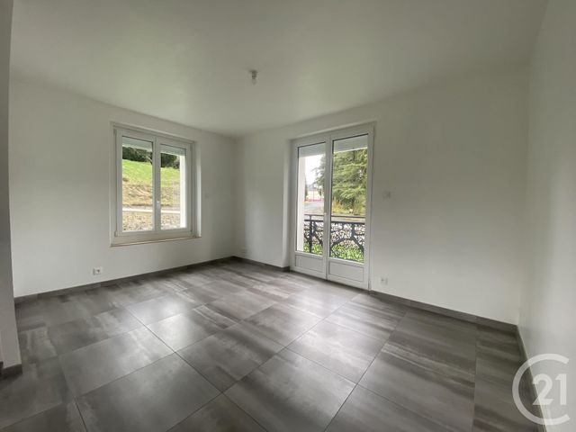 Appartement F3 à louer - 3 pièces - 58.0 m2 - BAGNOLES DE L ORNE NORMANDIE - 61 - BASSE-NORMANDIE - Century 21 Agence Pays D'Andaines