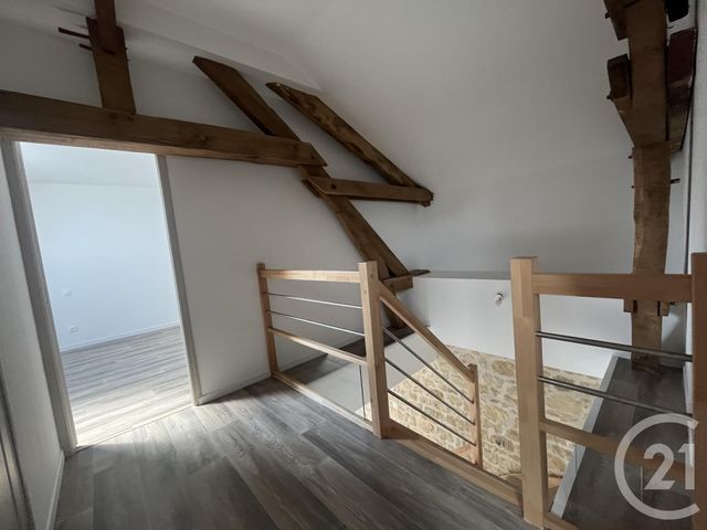 maison à louer - 6 pièces - 130.82 m2 - JUVIGNY VAL D ANDAINE - 61 - BASSE-NORMANDIE - Century 21 Agence Pays D'Andaines