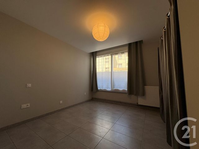 Appartement à louer - 2 pièces - 50.2 m2 - BAGNOLES DE L ORNE NORMANDIE - 61 - BASSE-NORMANDIE - Century 21 Agence Pays D'Andaines