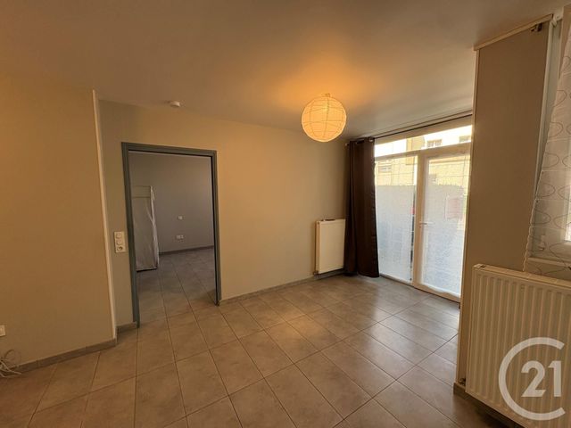 Appartement à louer - 2 pièces - 50.2 m2 - BAGNOLES DE L ORNE NORMANDIE - 61 - BASSE-NORMANDIE - Century 21 Agence Pays D'Andaines