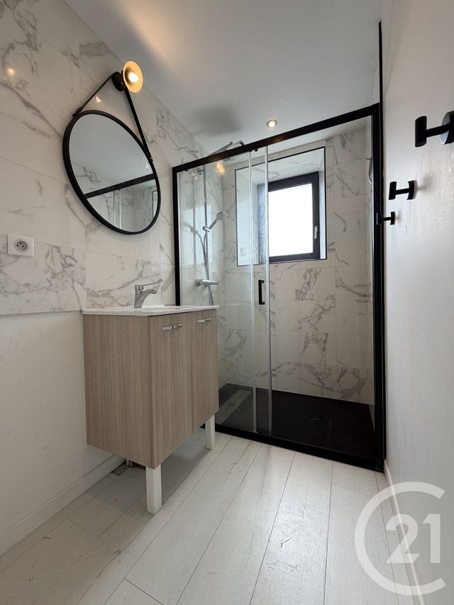 maison à vendre - 5 pièces - 157.9 m2 - LA FERTE MACE - 61 - BASSE-NORMANDIE - Century 21 Agence Pays D'Andaines