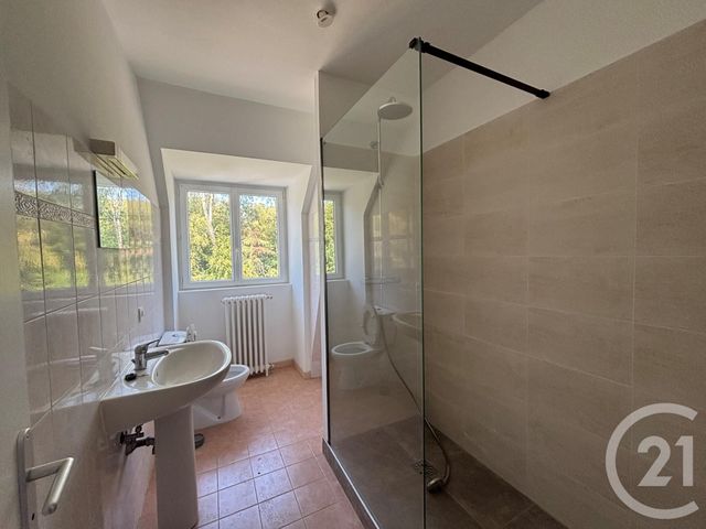 Appartement à louer - 2 pièces - 47.0 m2 - BAGNOLES DE L ORNE NORMANDIE - 61 - BASSE-NORMANDIE - Century 21 Agence Pays D'Andaines