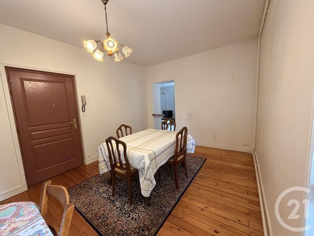 Appartement T3 à vendre - 3 pièces - 84.0 m2 - BAGNOLES DE L ORNE NORMANDIE - 61 - BASSE-NORMANDIE - Century 21 Agence Pays D'Andaines