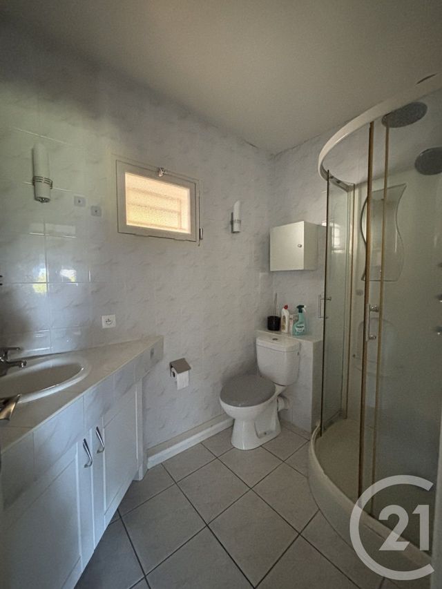 Appartement T2 à vendre - 2 pièces - 40.0 m2 - BAGNOLES DE L ORNE NORMANDIE - 61 - BASSE-NORMANDIE - Century 21 Agence Pays D'Andaines