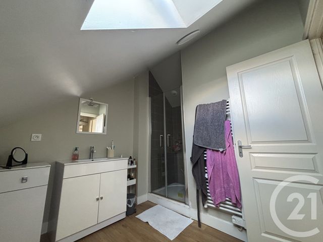 Appartement F3 à louer - 3 pièces - 71.73 m2 - BAGNOLES DE L ORNE NORMANDIE - 61 - BASSE-NORMANDIE - Century 21 Agence Pays D'Andaines