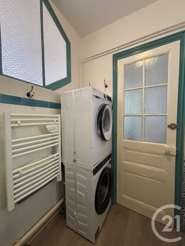 Appartement F3 à vendre - 3 pièces - 66.76 m2 - BAGNOLES DE L ORNE NORMANDIE - 61 - BASSE-NORMANDIE - Century 21 Agence Pays D'Andaines