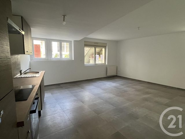 Appartement à louer - 2 pièces - 53.29 m2 - BAGNOLES DE L ORNE NORMANDIE - 61 - BASSE-NORMANDIE - Century 21 Agence Pays D'Andaines