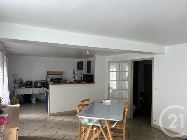 Appartement à louer - 4 pièces - 104.0 m2 - LA FERTE MACE - 61 - BASSE-NORMANDIE - Century 21 Agence Pays D'Andaines